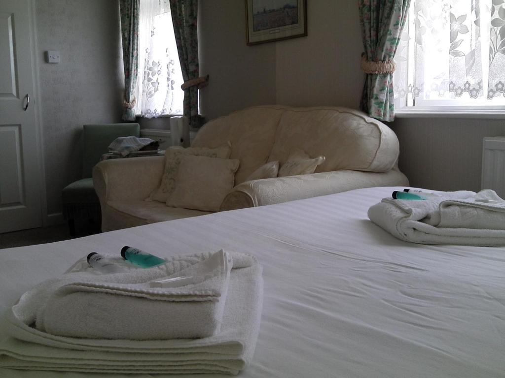 Roseglen Hotel Shanklin Bagian luar foto